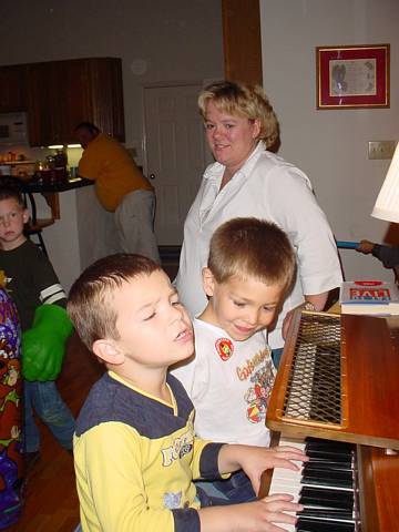 Click to display next picture